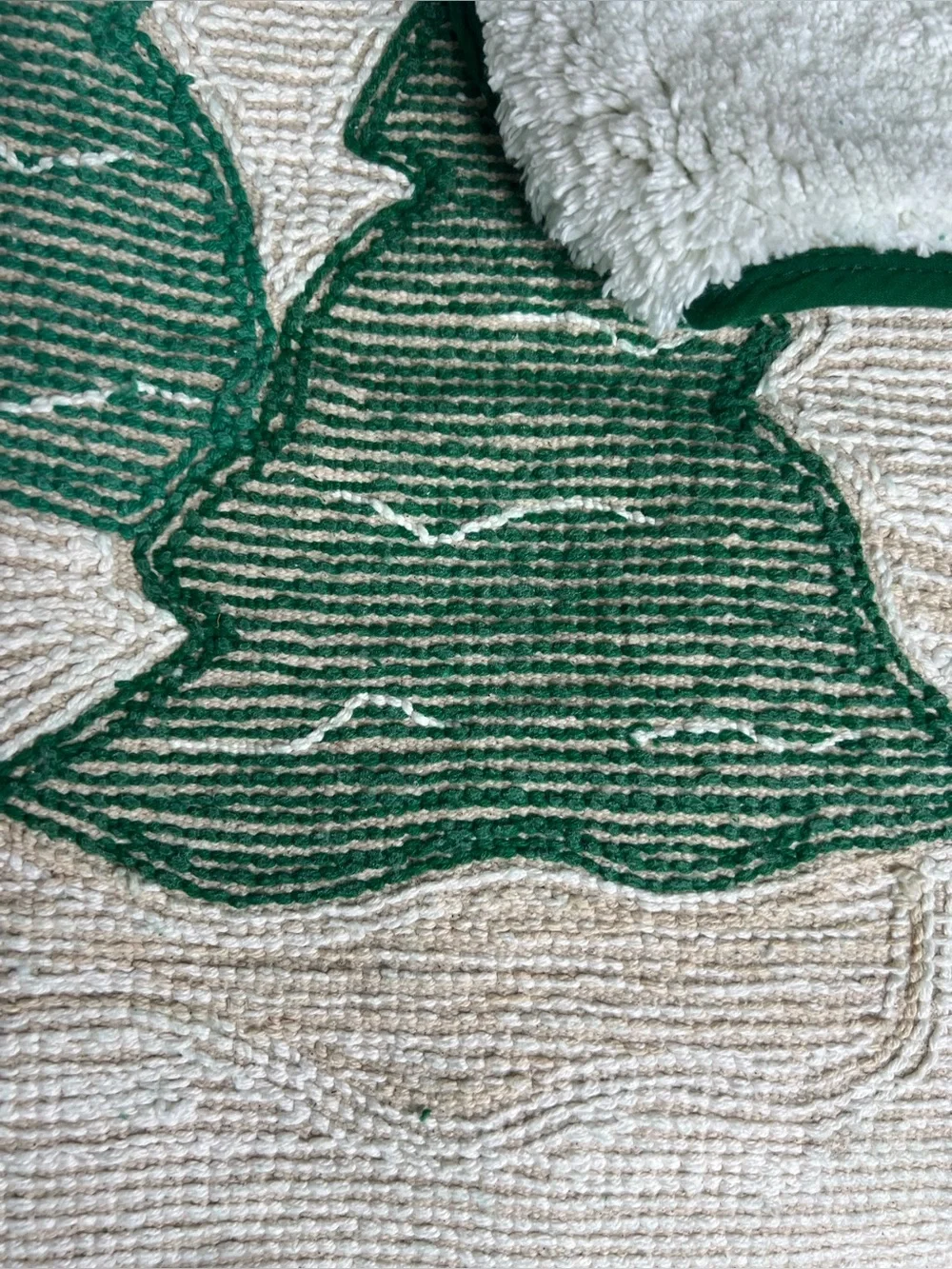 Brand New-Threshold Holiday Evergreen Tree Bath Rug